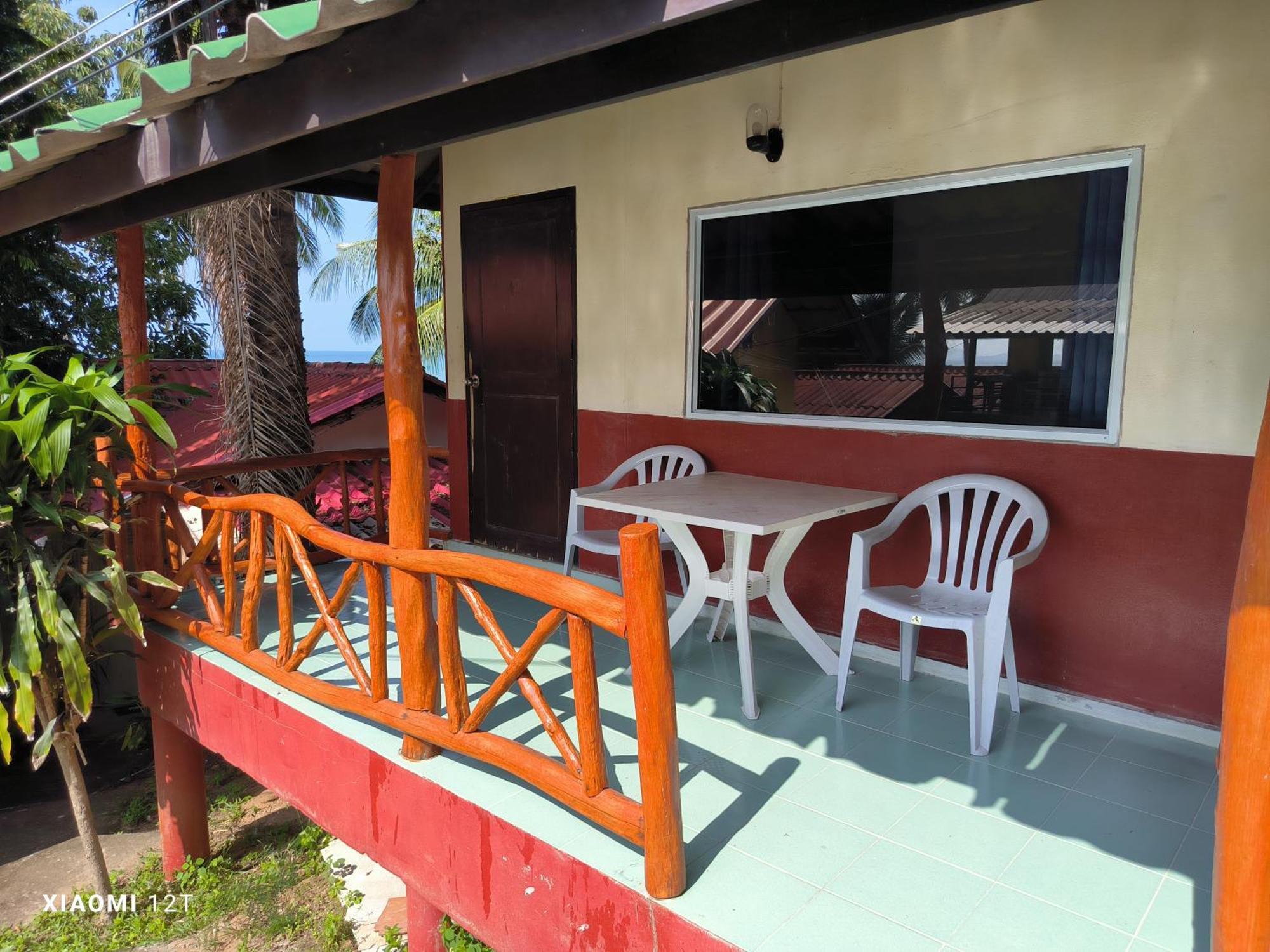 Golden Beach Resort Koh Phangan Ban Tai Room photo